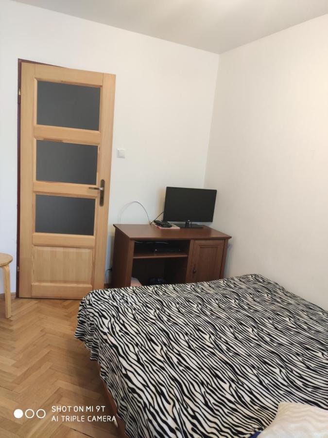 Appartamento Anita Apartament Nowowiejska Varsavia Esterno foto